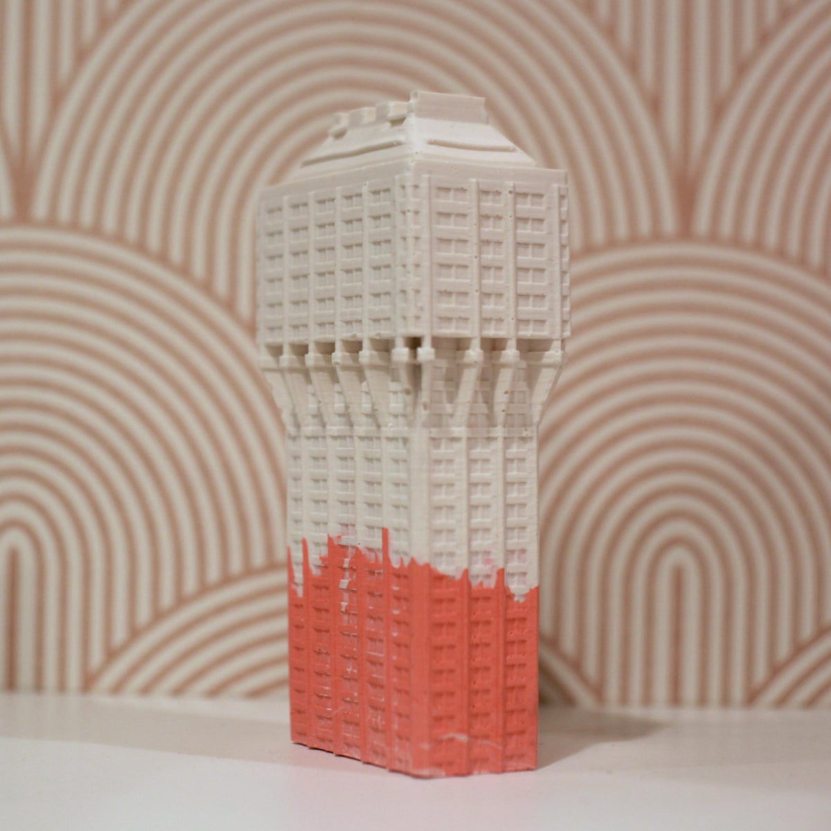 Torre Velasca — Scultura in Jesmonite, 15 cm | Pezzo unico fatto a mano | Milano Italia - Beton Brutale - Monumenti, sculture e soprammobili stampati in 3D
